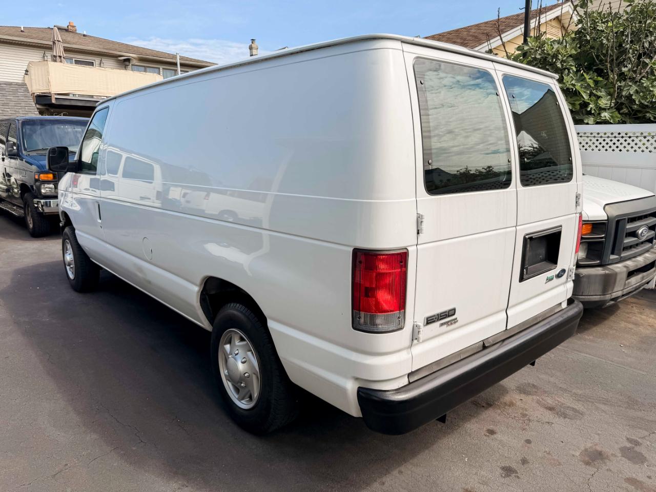 Ford Econoline E-150 2014