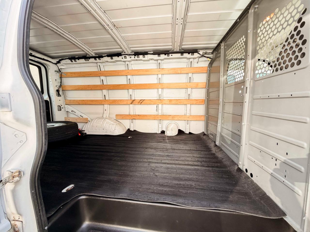 Chevrolet Express 2500 Cargo 2018