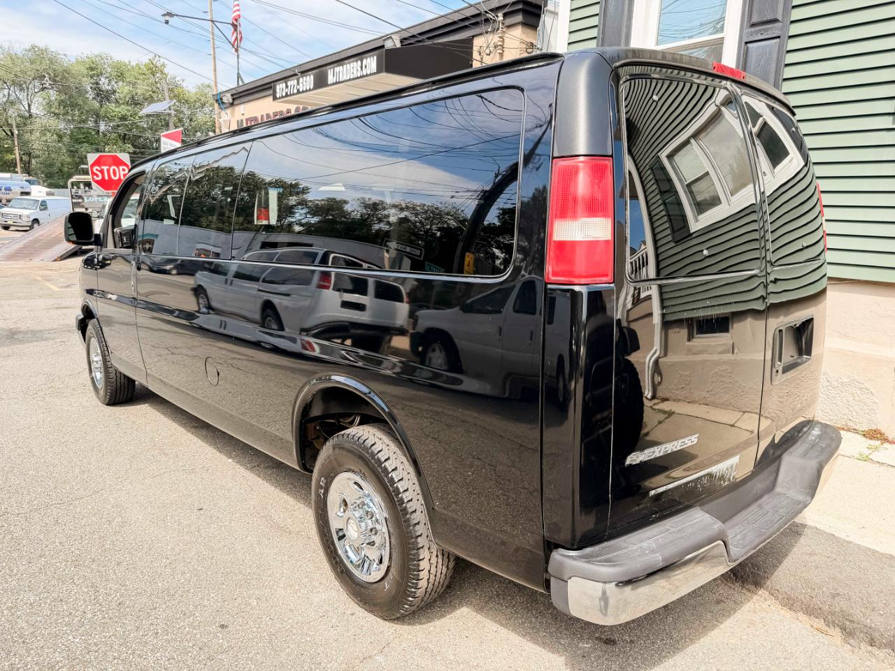 Chevrolet Express LS 3500 Extended 2007