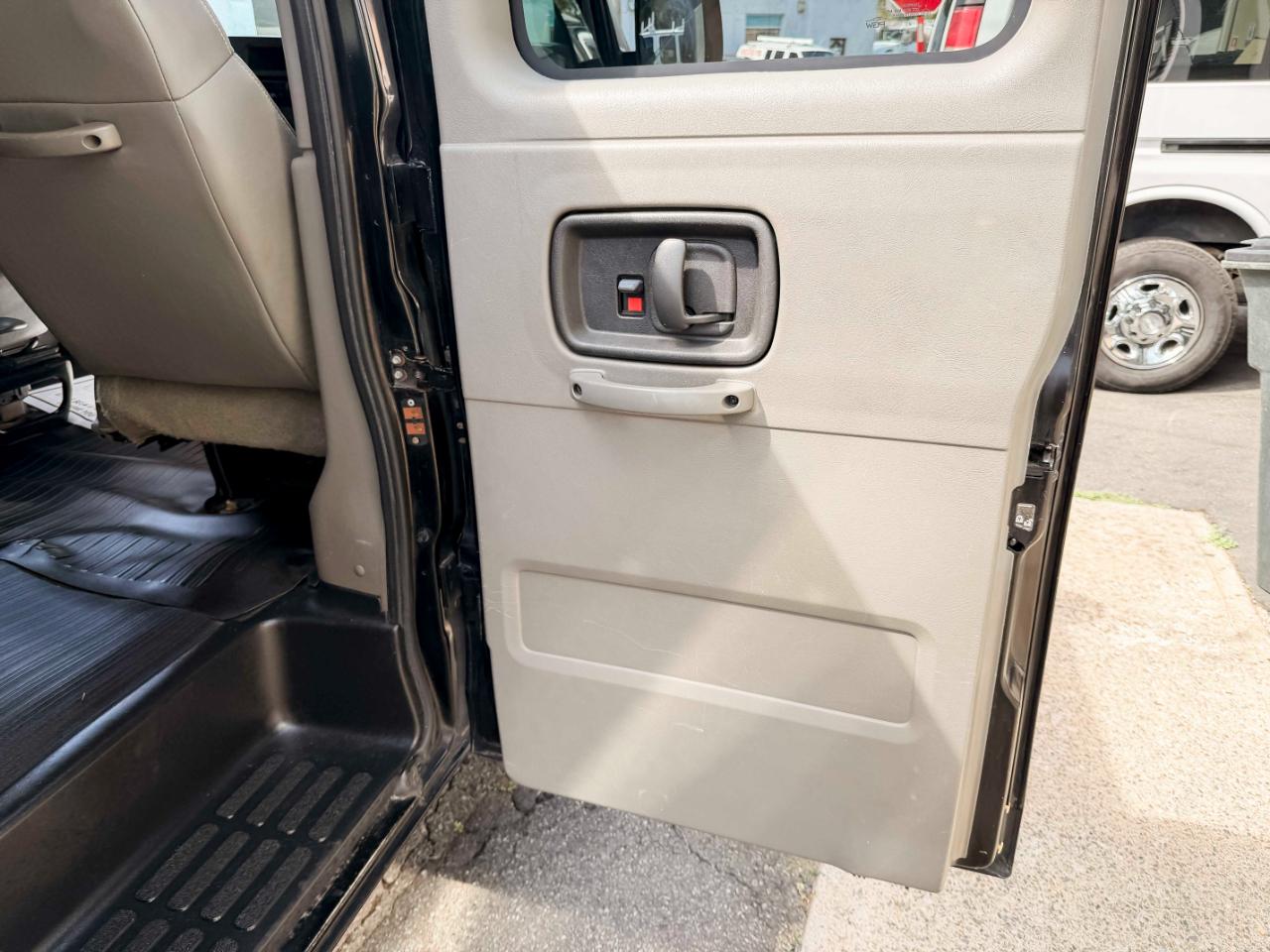 Chevrolet Express LS 3500 Extended 2007