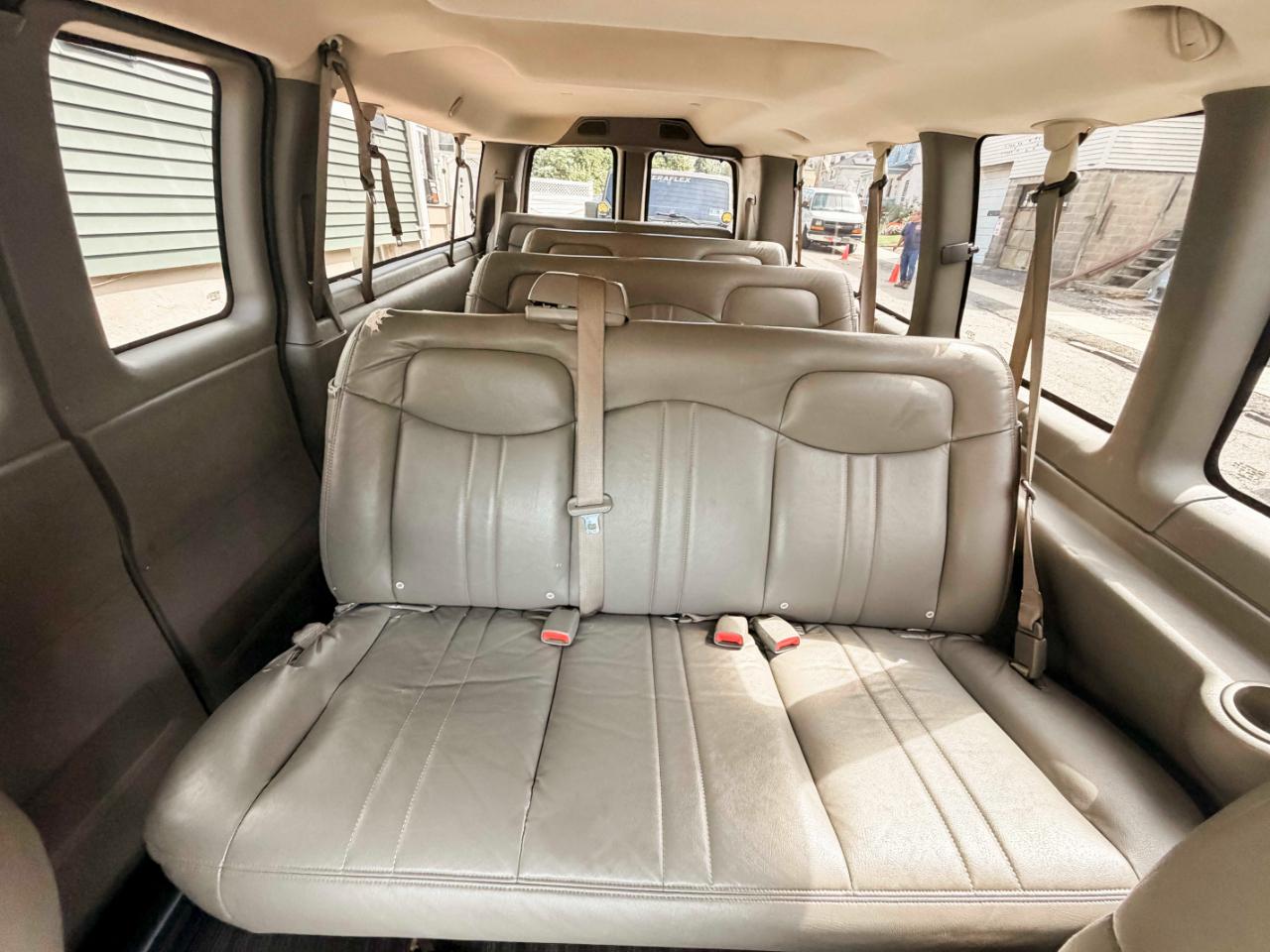 Chevrolet Express LS 3500 Extended 2007