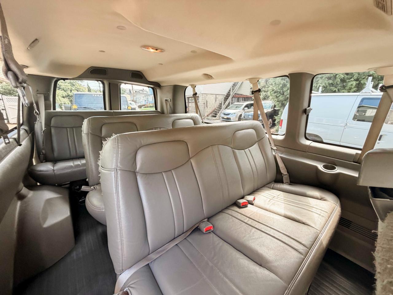 Chevrolet Express LS 3500 Extended 2007