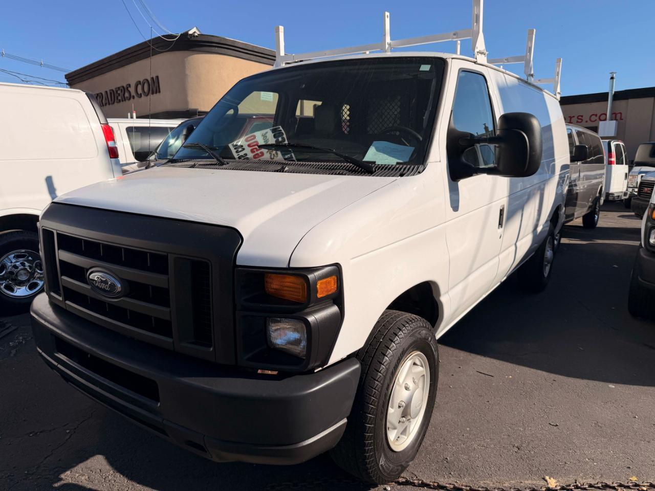 Ford Econoline E-350 Super Duty 2009