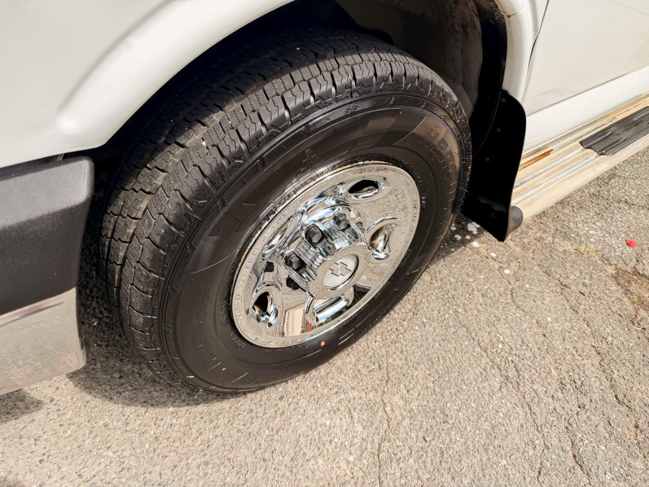 Chevrolet Express LT 3500 2008