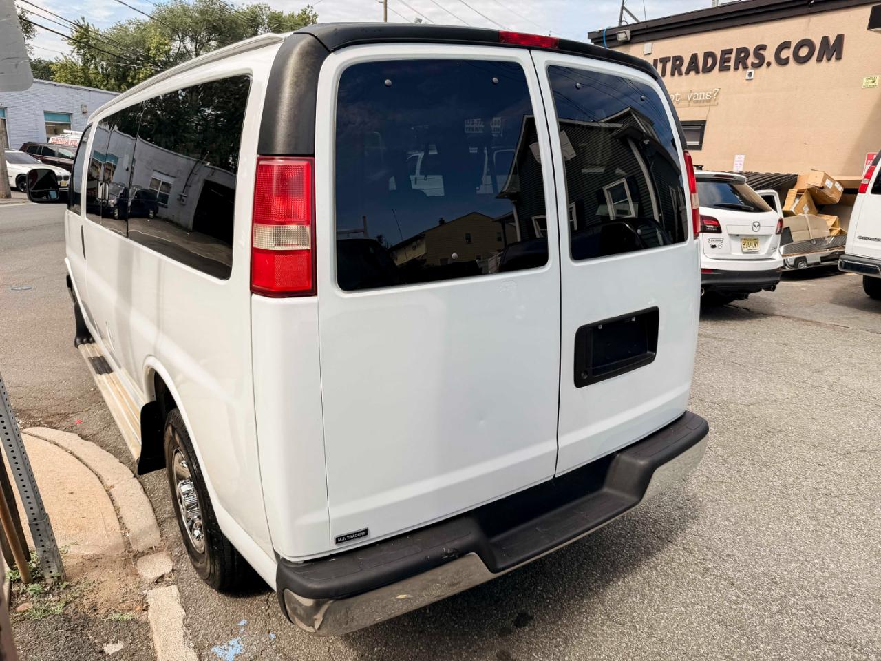 Chevrolet Express LT 3500 2008