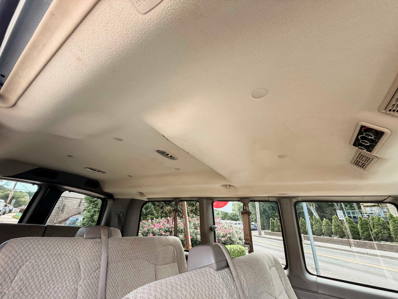 Chevrolet Express LT 3500 2008