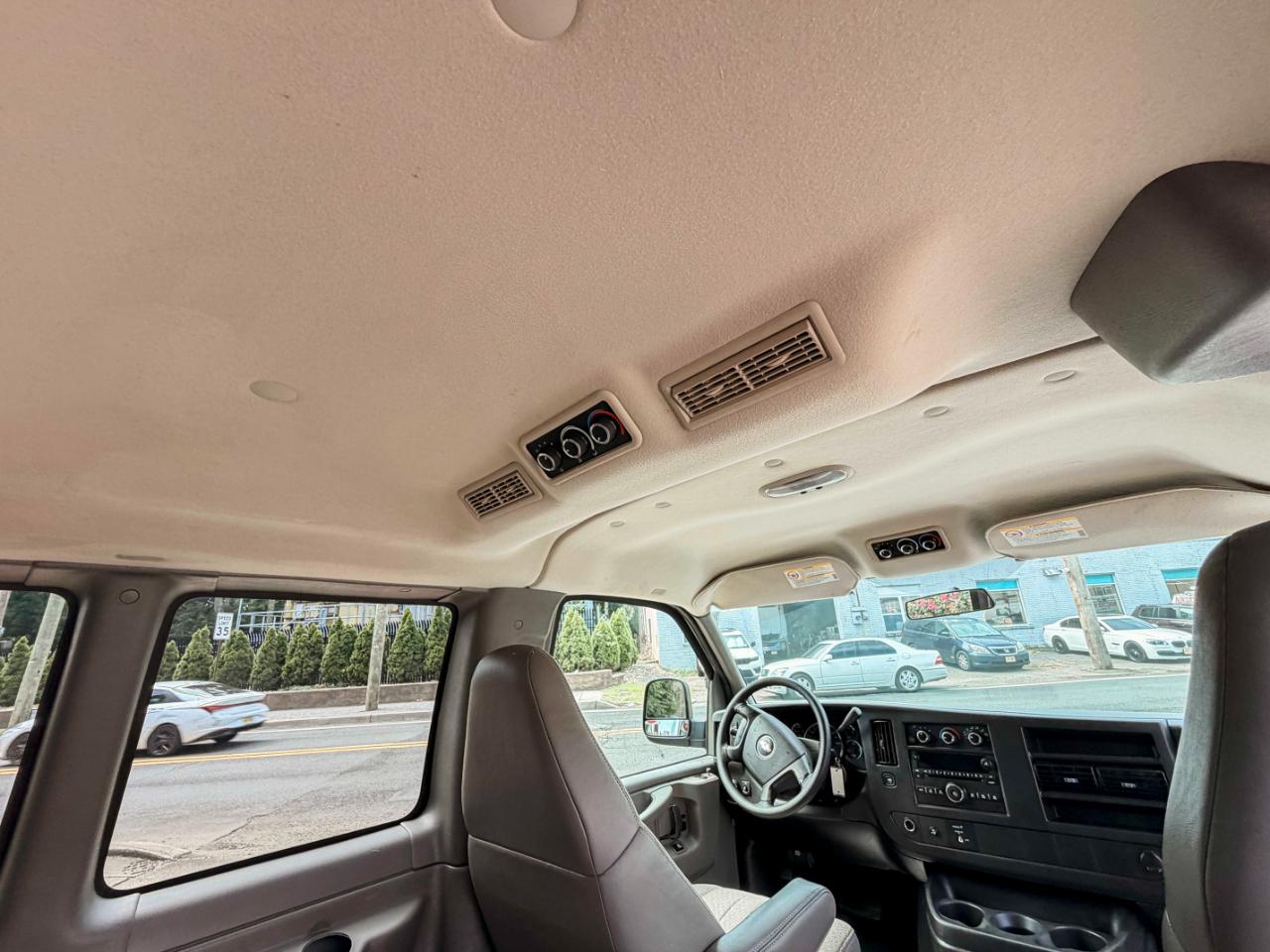 Chevrolet Express LT 3500 2008