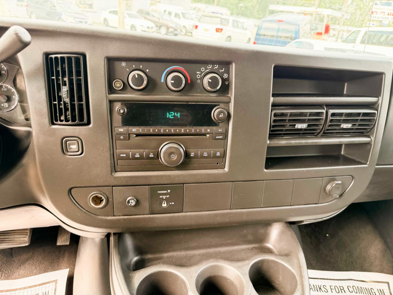Chevrolet Express LT 3500 2008