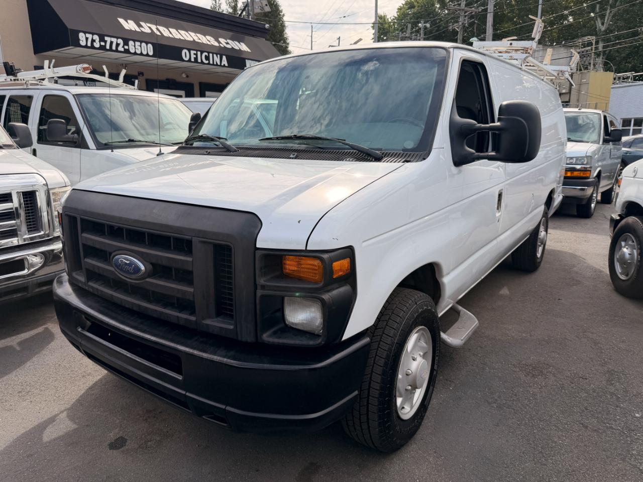 Ford Econoline E350 Super Duty Extended 2008
