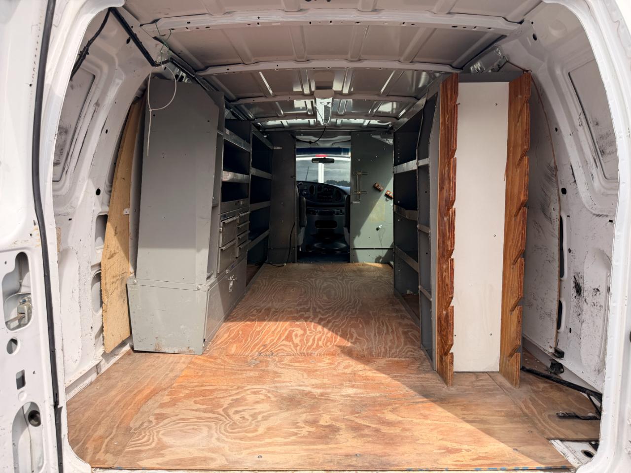 Ford Econoline E350 Super Duty Extended 2008