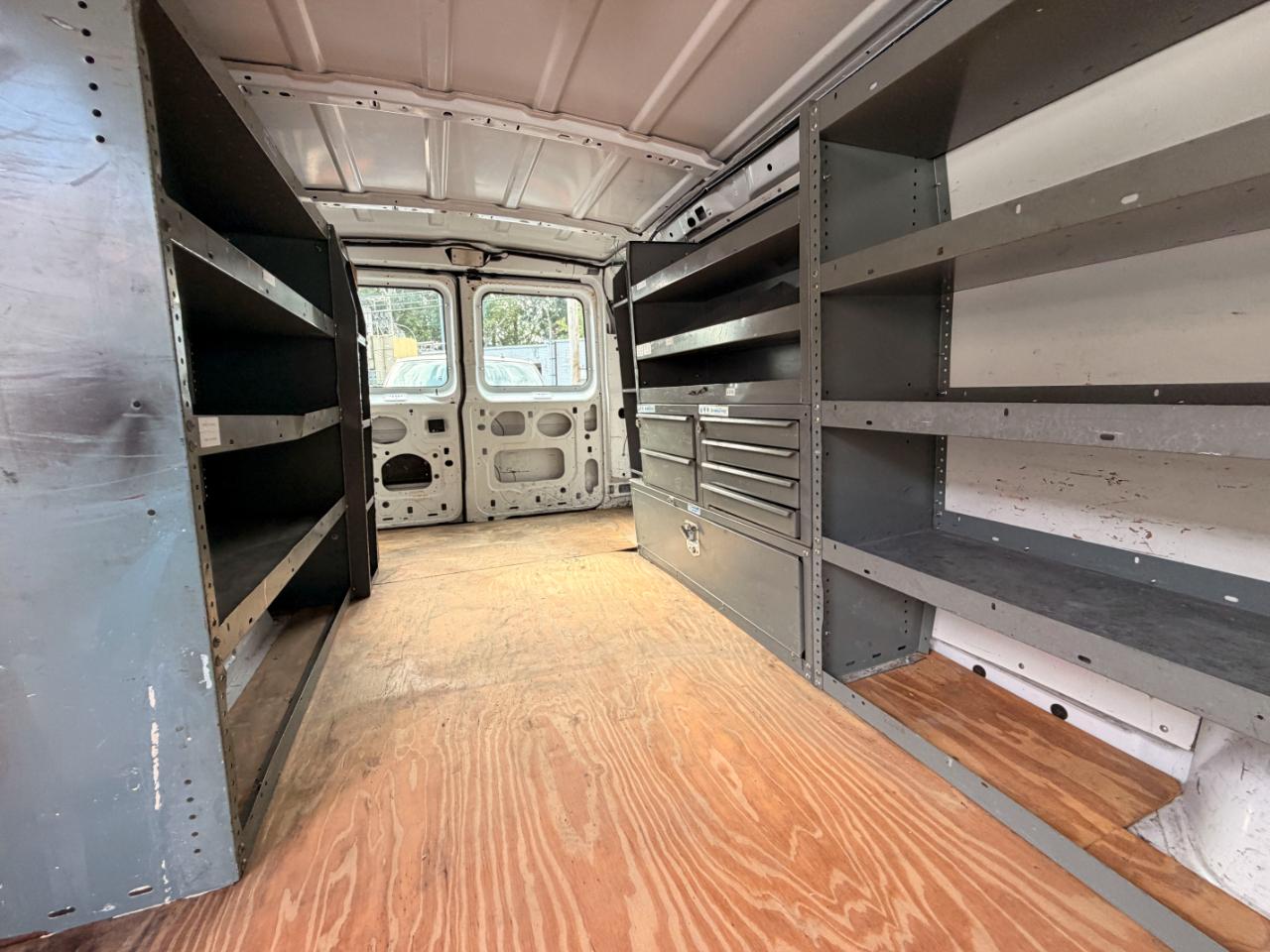 Ford Econoline E350 Super Duty Extended 2008