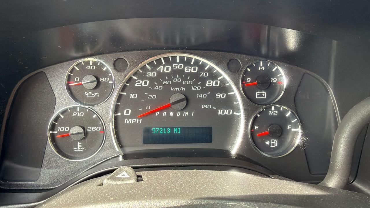 Chevrolet Express LS 3500 2010