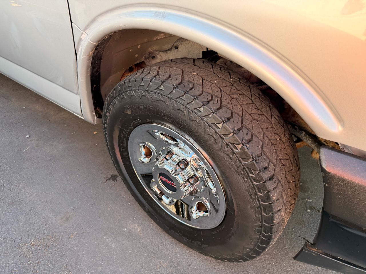 GMC Savana G3500 Cargo Ext 2019