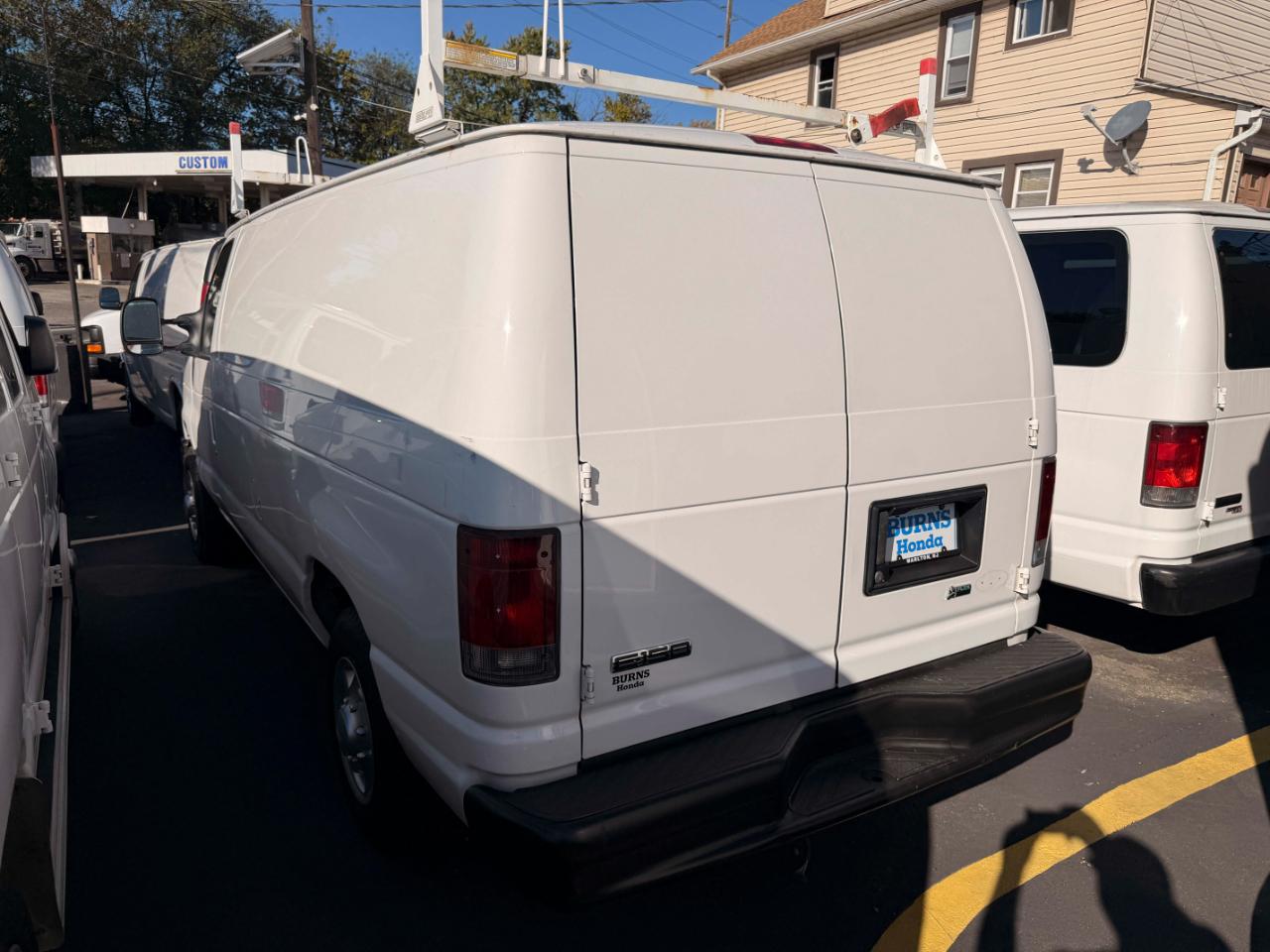 Ford Econoline E-150 2010