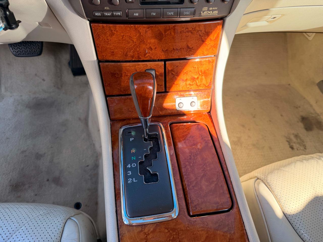 Lexus LS 430 Sedan 2003