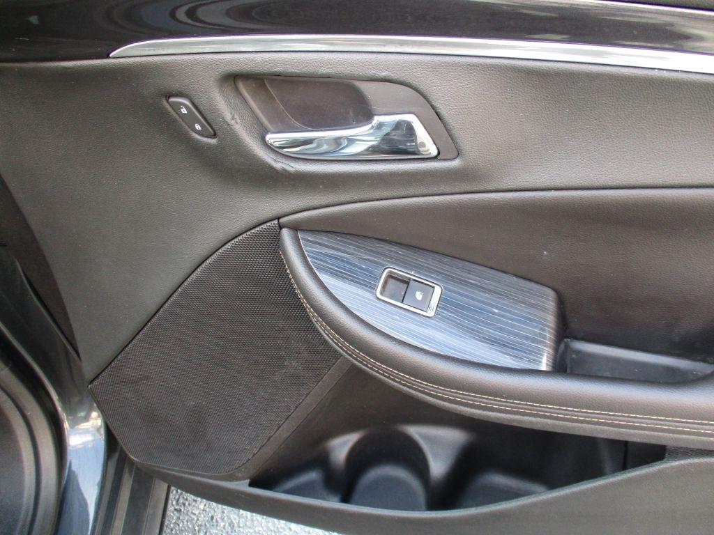 Chevrolet Impala LT 2018