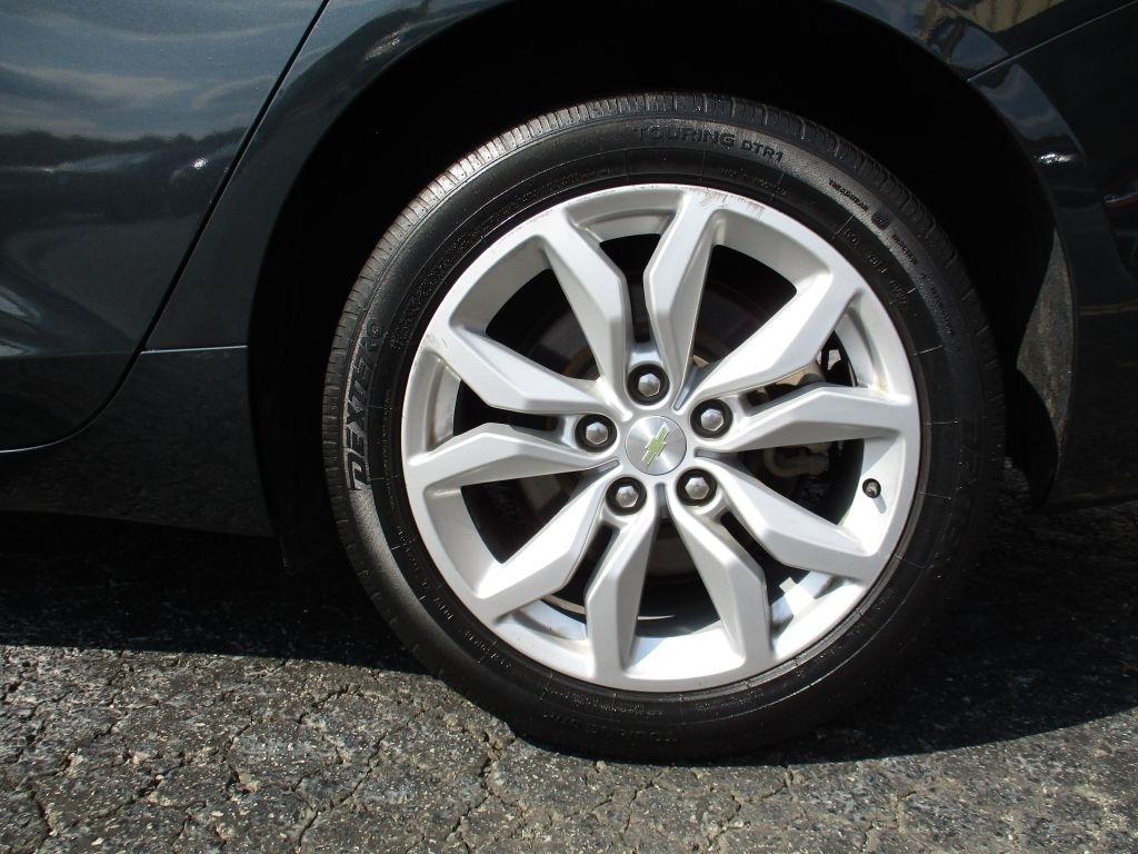 Chevrolet Impala LT 2018
