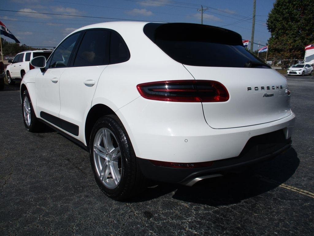 Porsche Macan GTS 2017