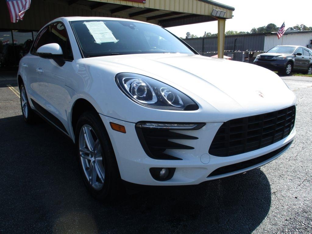 Porsche Macan GTS 2017