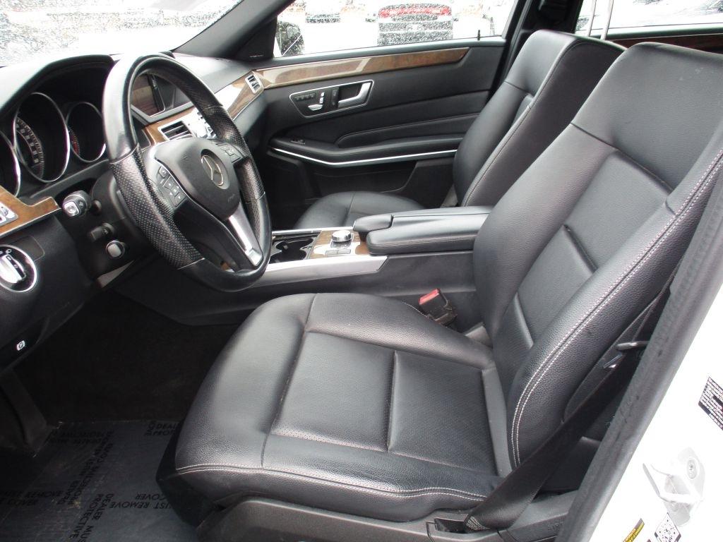 Mercedes-Benz E-Class E350 4MATIC Sedan 2014
