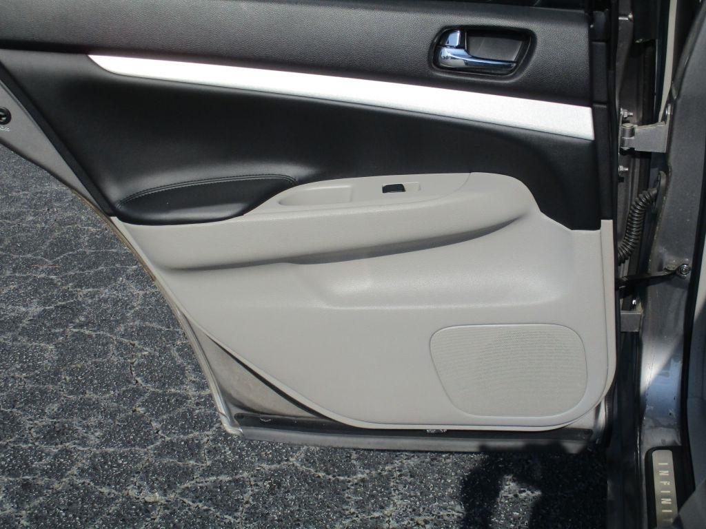 Infiniti G Sedan G37 Sport 6MT 2009