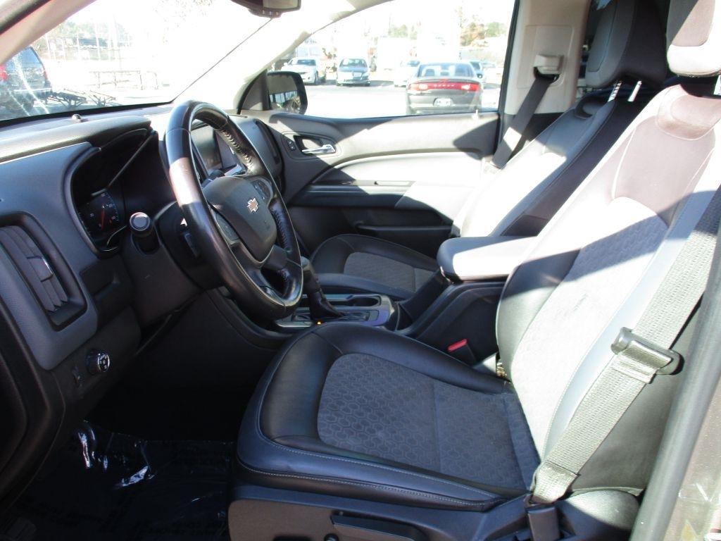 Chevrolet Colorado Z71 Crew Cab 2WD Short Box 2016