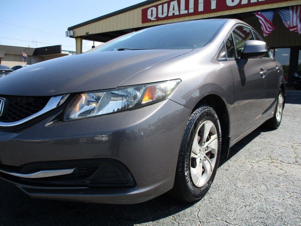 Honda Civic LX Sedan 5-Speed AT 2013