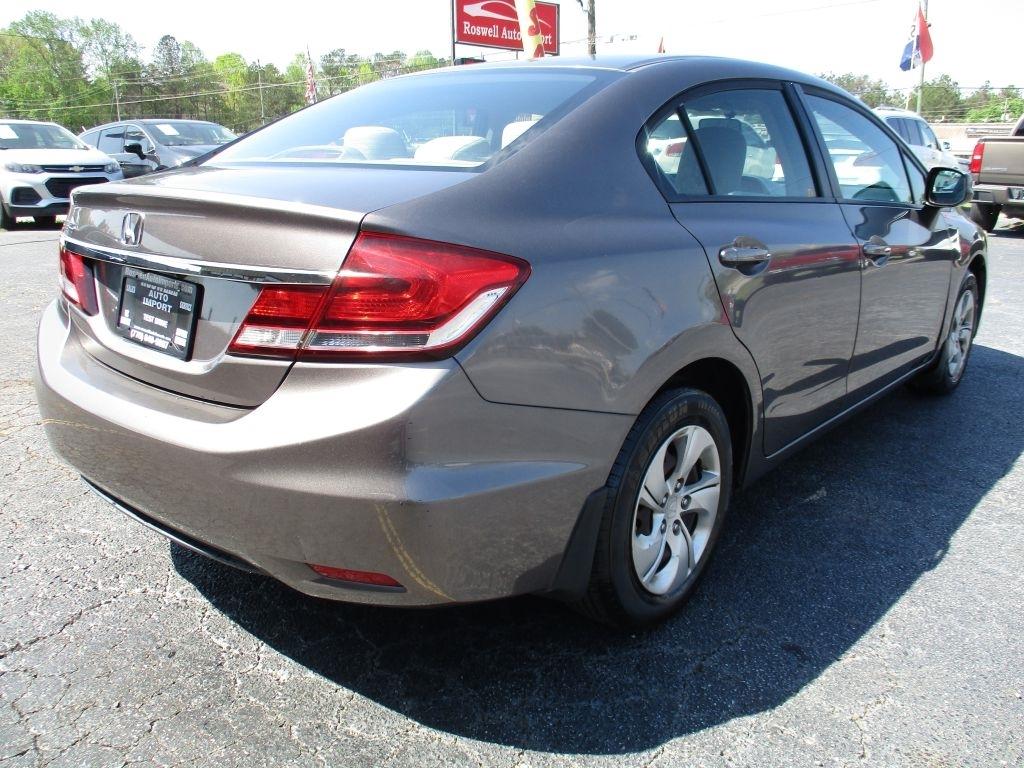 Honda Civic LX Sedan 5-Speed AT 2013