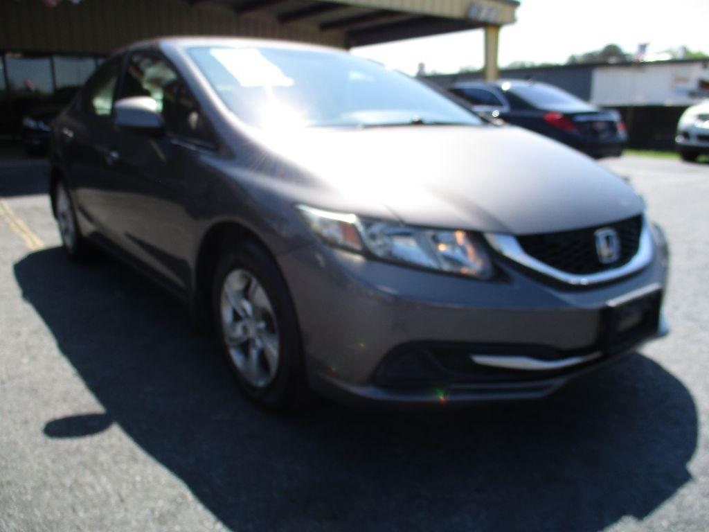Honda Civic LX Sedan 5-Speed AT 2013