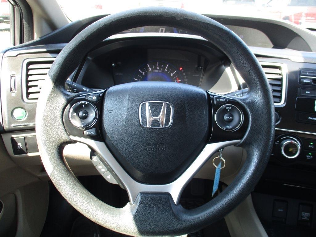 Honda Civic LX Sedan 5-Speed AT 2013