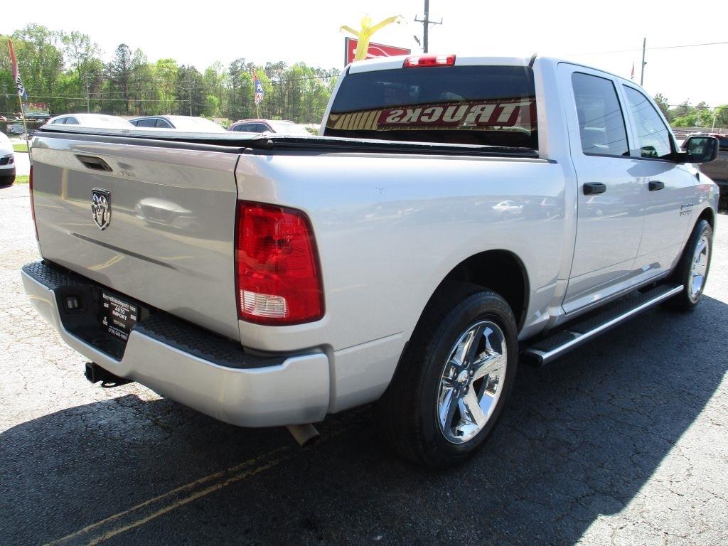 RAM 1500 Tradesman Crew Cab SWB 2WD 2016