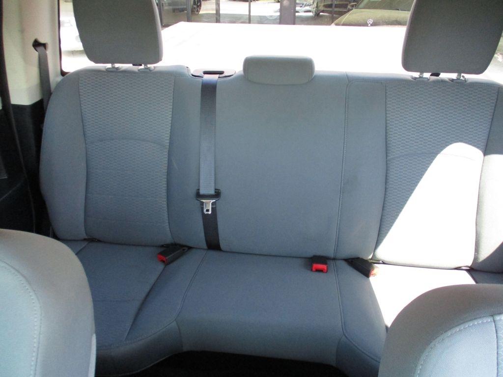 RAM 1500 Tradesman Crew Cab SWB 2WD 2016