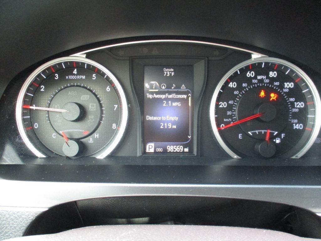 Toyota Camry SE 2016