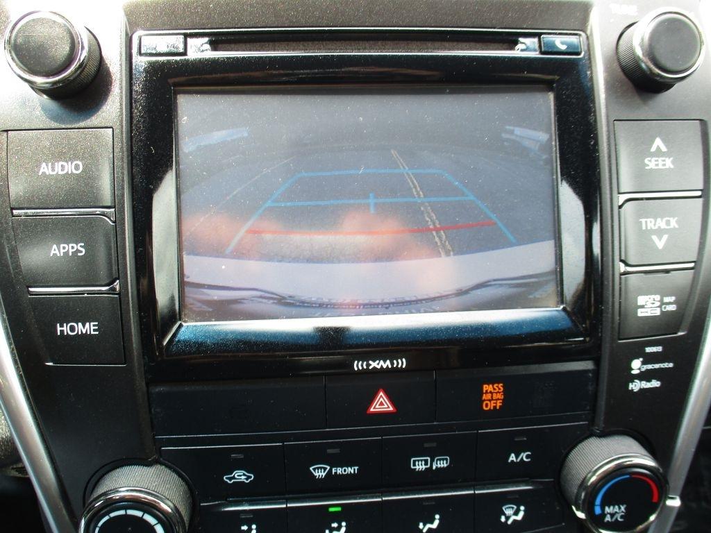 Toyota Camry SE 2016