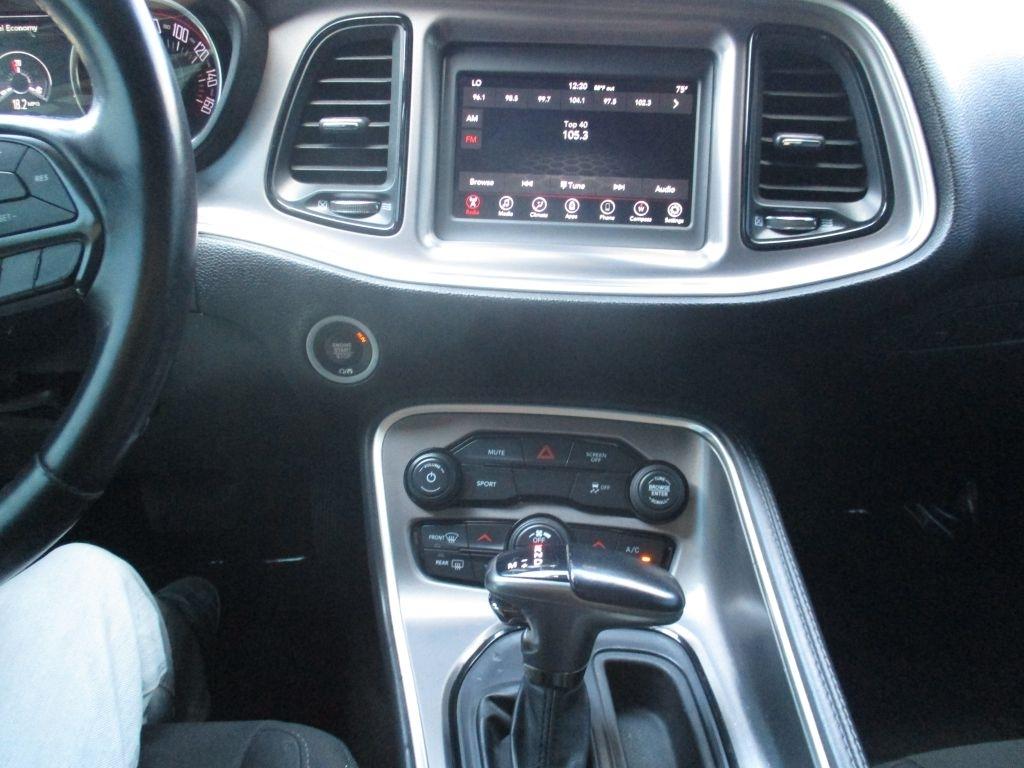 Dodge Challenger SXT 2019