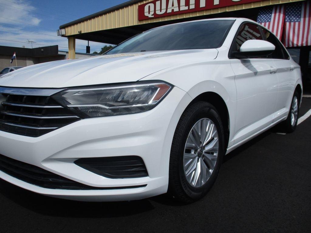 Volkswagen Jetta 1.4T S 8A 2019
