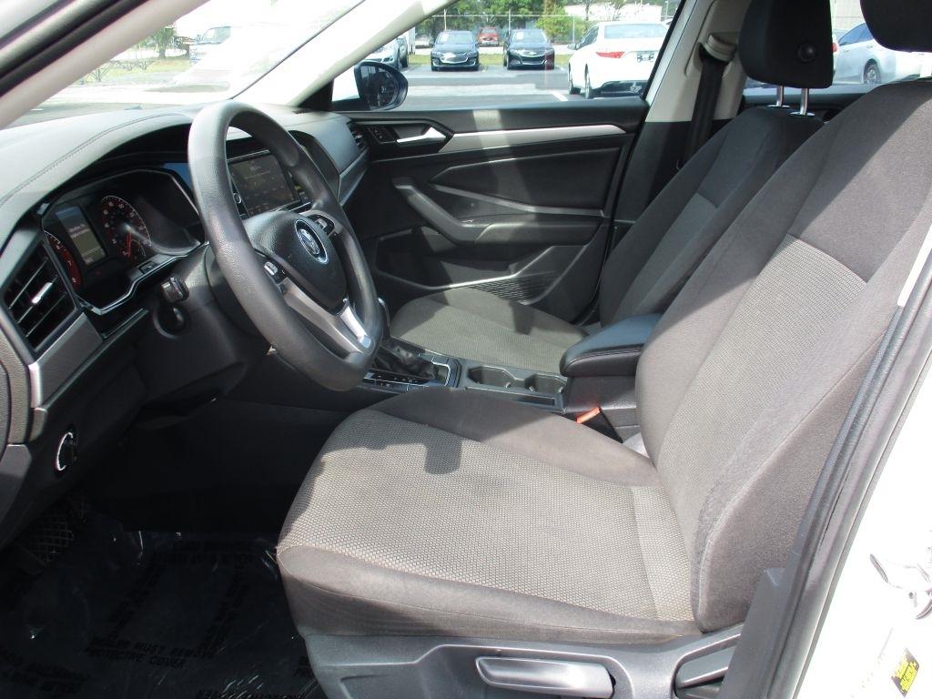 Volkswagen Jetta 1.4T S 8A 2019