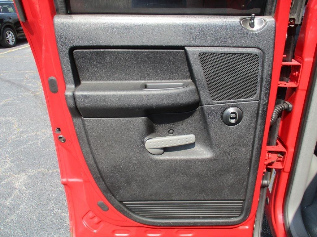 Dodge Ram 1500 SLT Quad Cab 2WD 2007