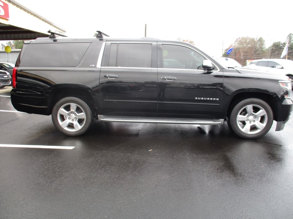 Chevrolet Suburban LTZ 4WD 2016