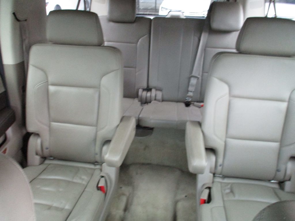 Chevrolet Suburban LTZ 4WD 2016