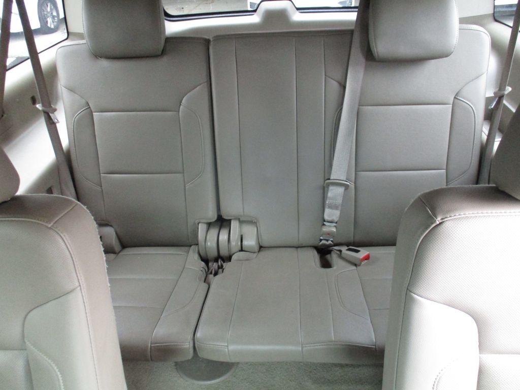 Chevrolet Suburban LTZ 4WD 2016