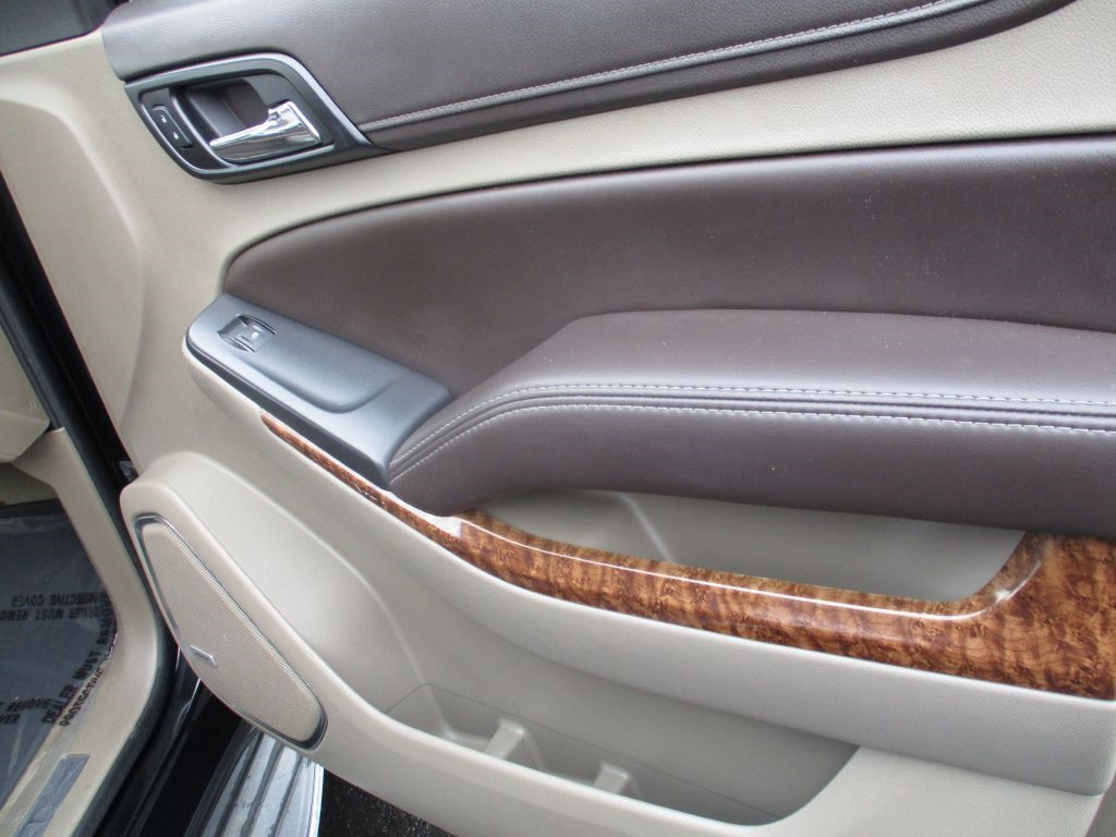 Chevrolet Suburban LTZ 4WD 2016