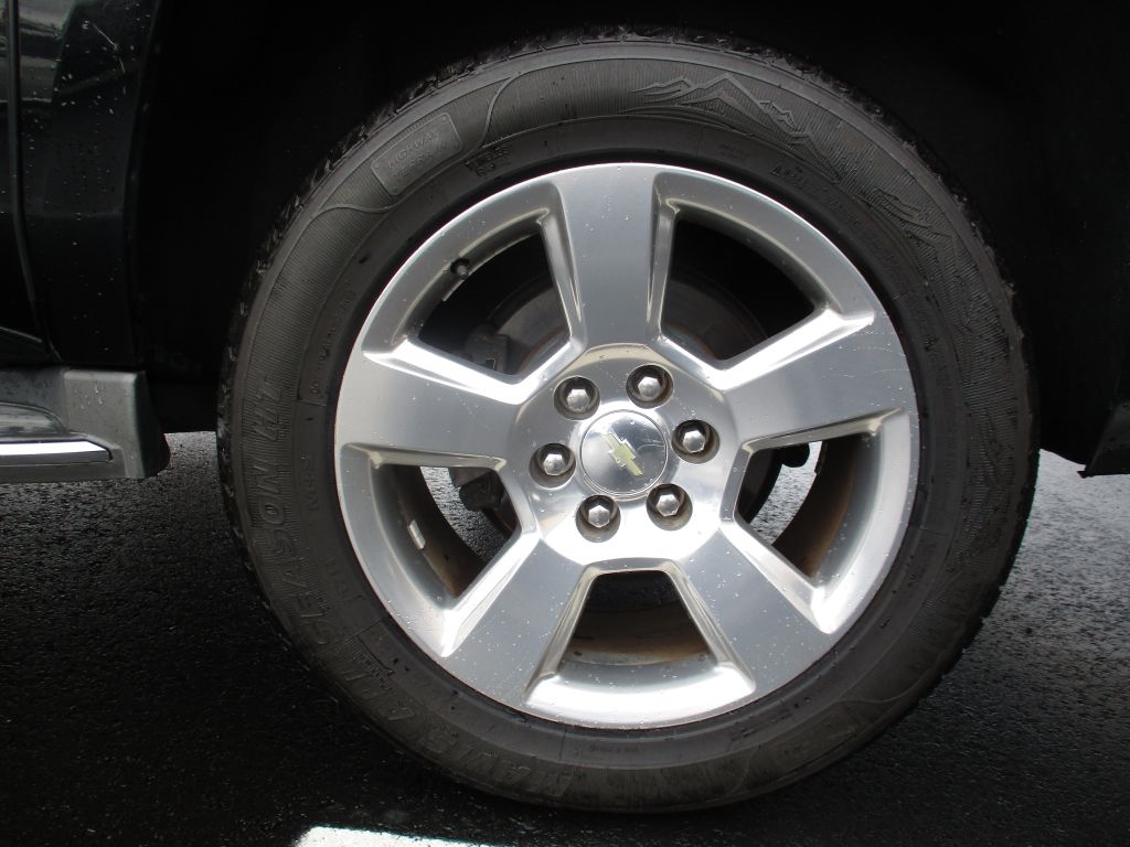 Chevrolet Suburban LTZ 4WD 2016