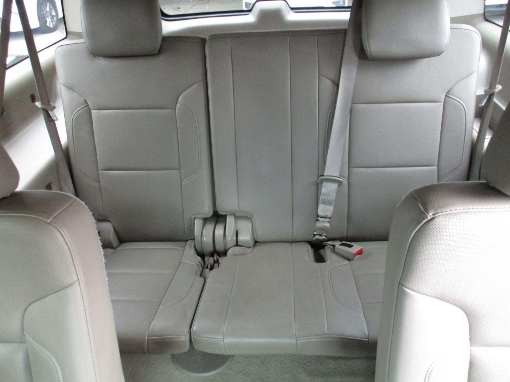 Chevrolet Suburban LTZ 4WD 2016
