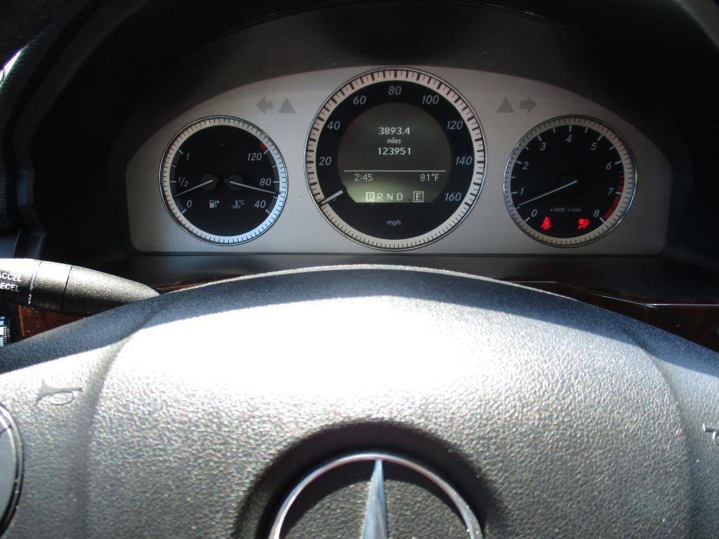 Mercedes-Benz GLK-Class GLK350 2011