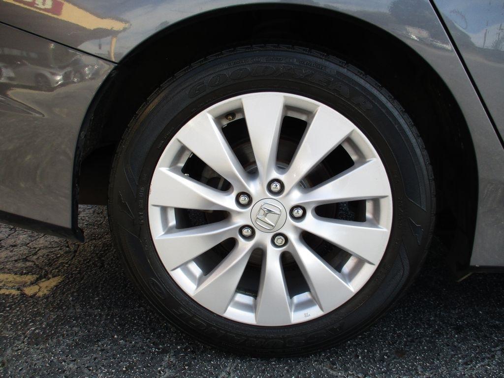 Honda Accord EX-L Sedan CVT 2013