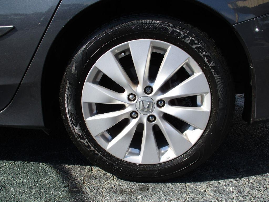 Honda Accord EX-L Sedan CVT 2013