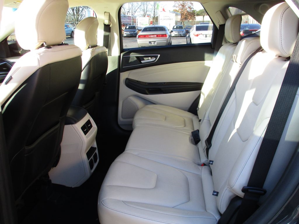 Ford Edge Titanium 2019