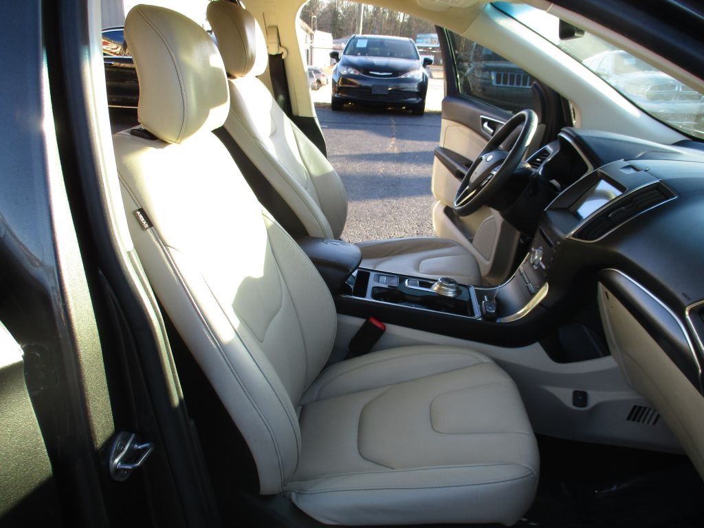 Ford Edge Titanium 2019