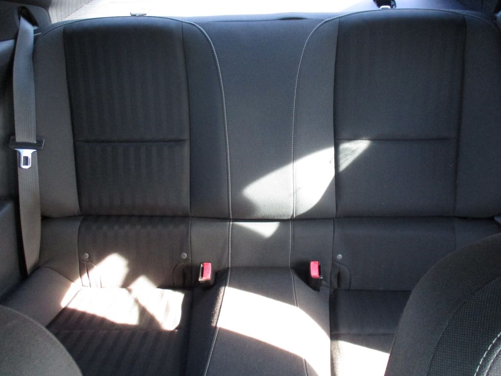 Chevrolet Camaro LS Coupe 2012